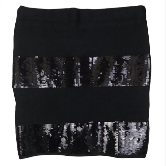 GUESS Sequin Stretchy Bandage Skirt - Picture 2 of 5